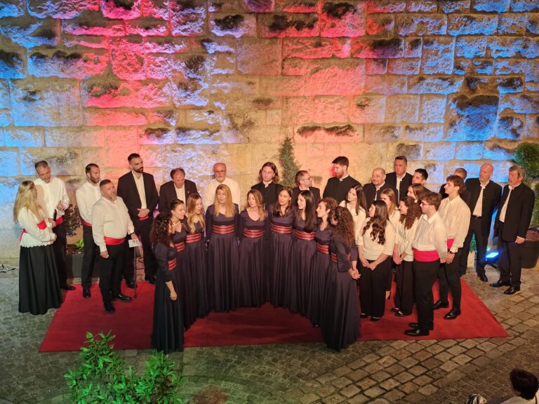 Održan koncert „Klape u klaustru“
