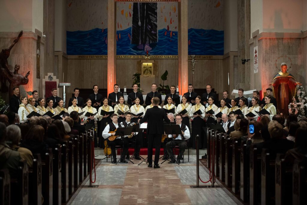 Proljetni koncert ansambla LADO u Bazilici